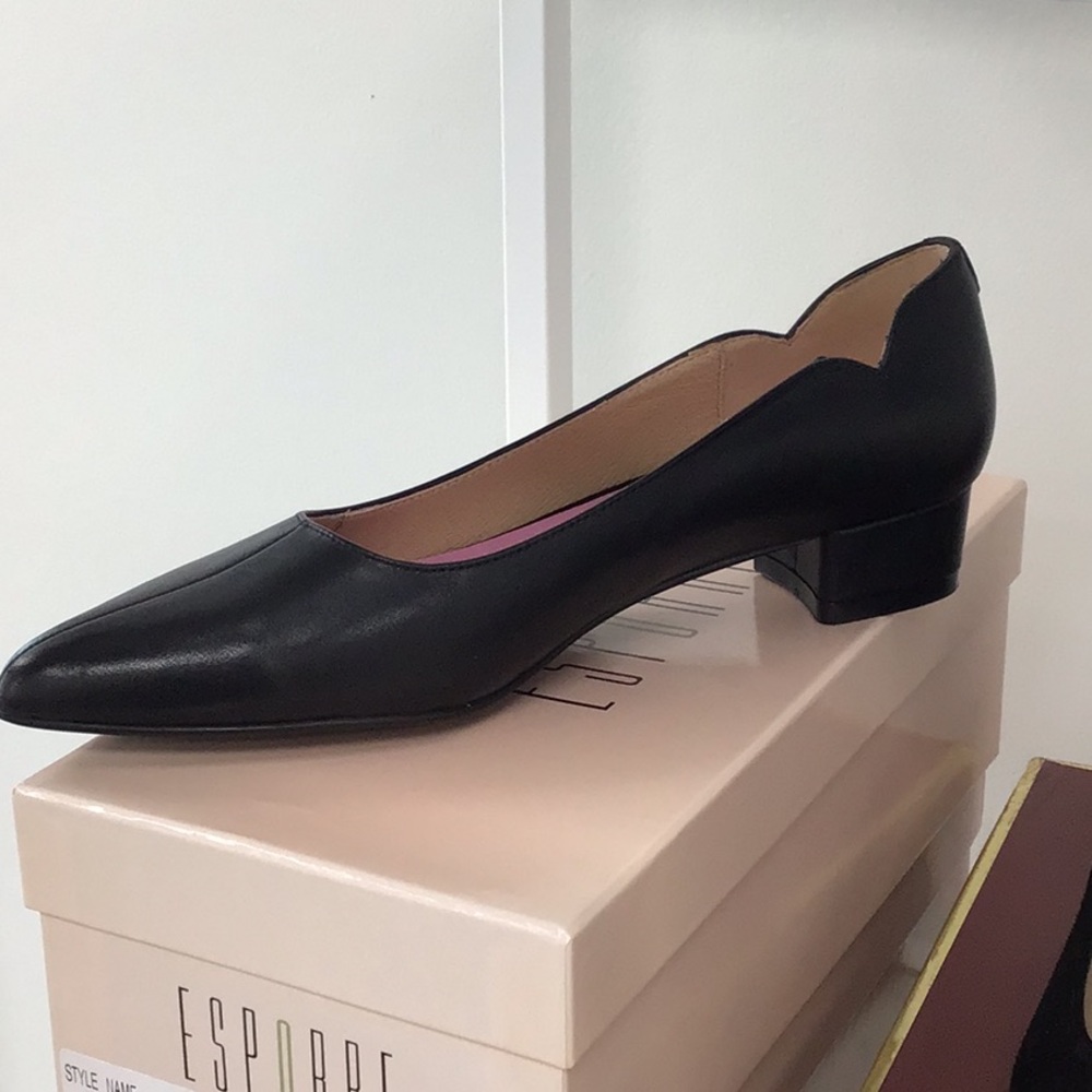Ellon black leather small heel